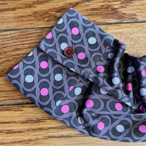 Omnia 100% Silk Stylish Wrap Dress with Geometric Pattern Women’s Size 2 - Picture 5 of 10